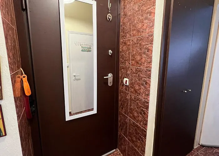 Popi For Rent Floor With Balcony 38 Qm τμ Peraía