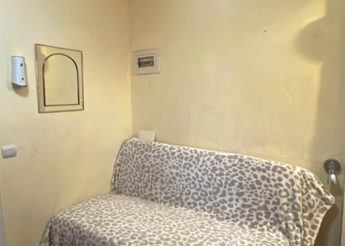 Popi For Rent Floor With Balcony 38 Qm τμ Apartmán Peraía